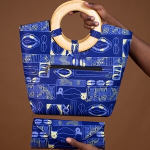 Sac Wax Femme Bleu avec Poignée Bois – Élégant et Fait Main au Sénégal