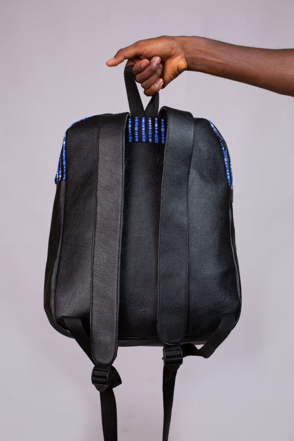 Sac à Dos Unisexe Wax Bleu – Njula Bag Fait Main au Sénégal – Image 2